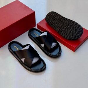 Urban Noir Comfort Slides